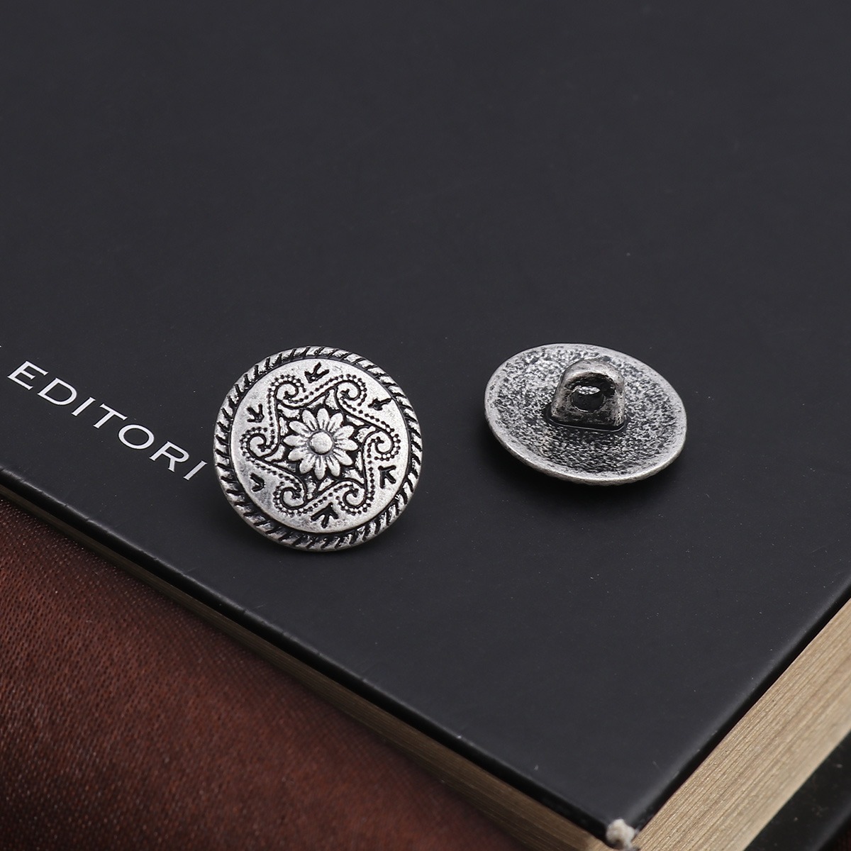 10pcs Vintage Metal Shank Butt - Button Hole Cutter 리뷰 및 가격