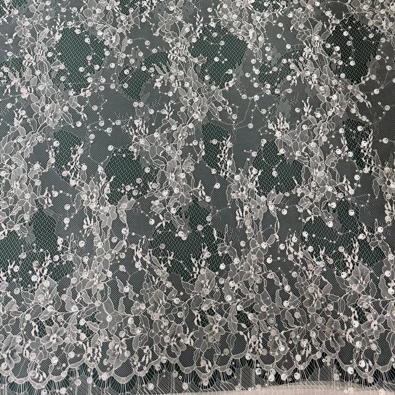 3Yards.Sparkling sequin bead e - Sewing Embroidery Fabric 리뷰 및 가격