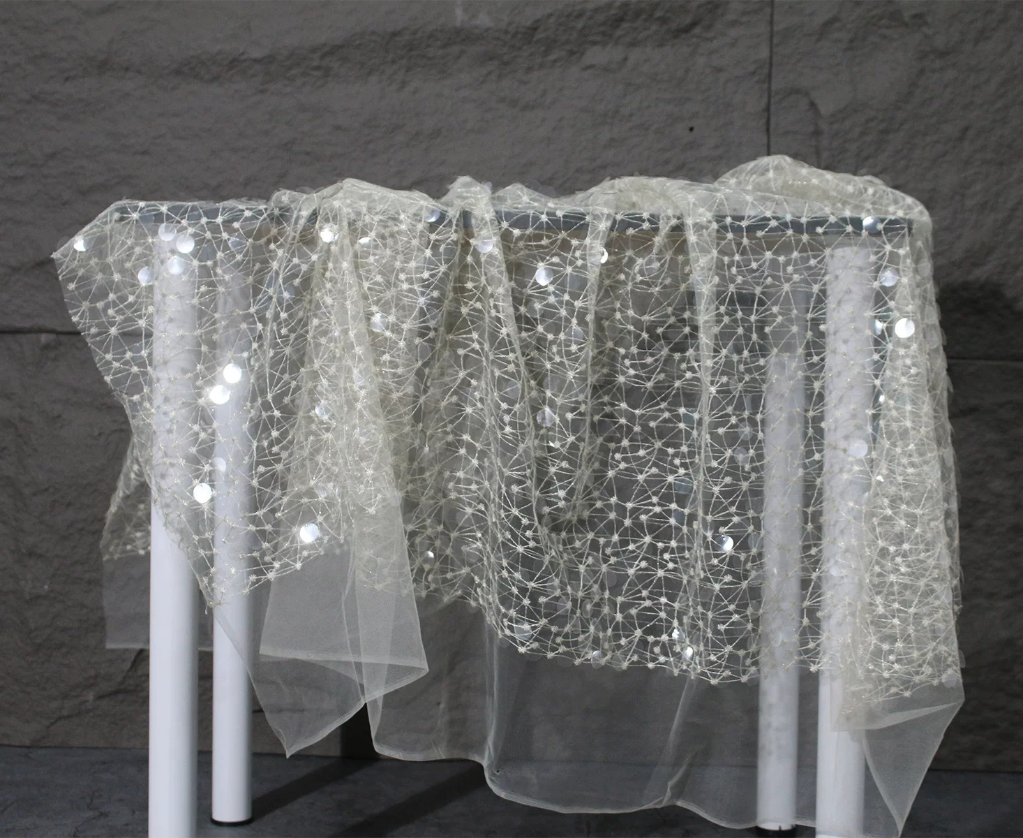 1yard Sequin embroidery thread - Sewing Embroidery Fabric 리뷰 및 가격