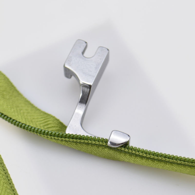 C Invisible Zipper Presser Foo - Industrial Textile Sewing Machine 리뷰 및 가격