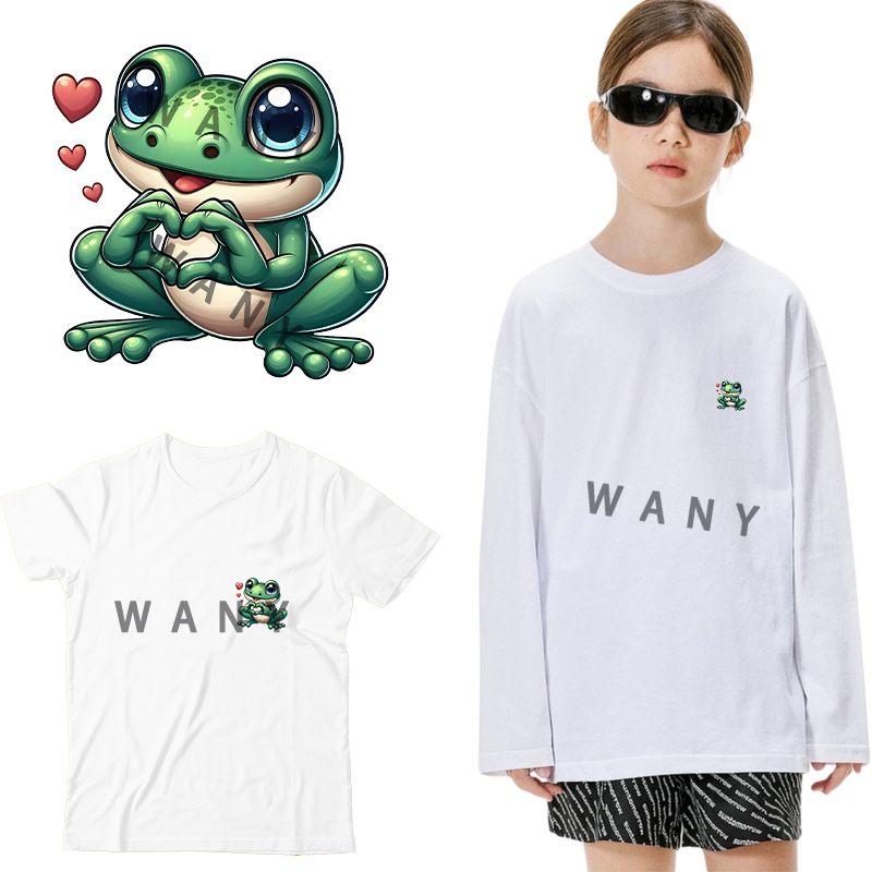 A cute cartoon frog Iron on Tr - Iron On Patch 리뷰 및 가격